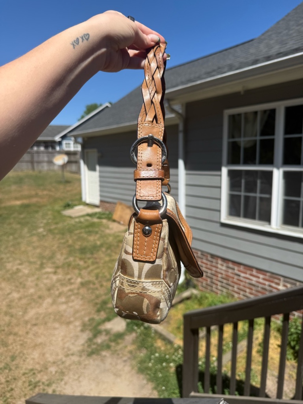 Coach Chelsea Optic Signature Flap Shoulder Bag - Picture 2 of 8